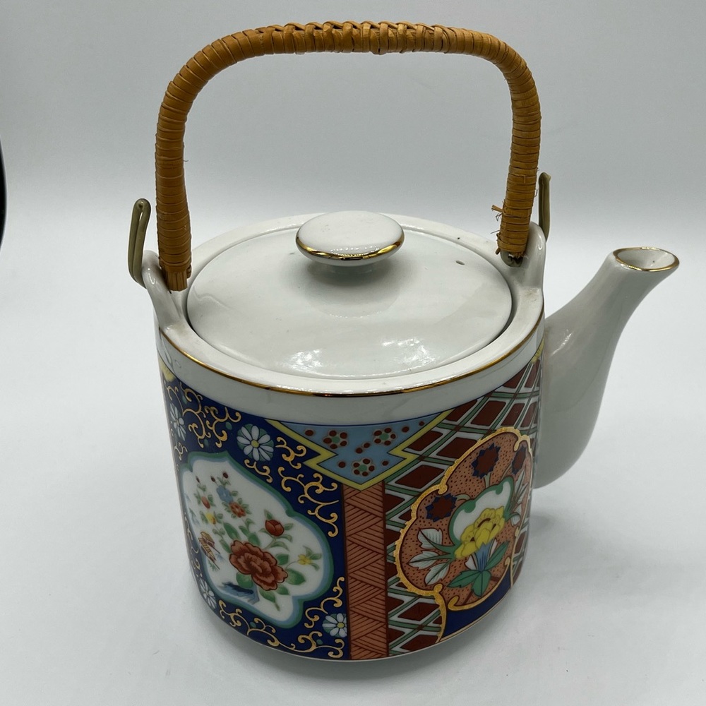 Imari Ware Teapot